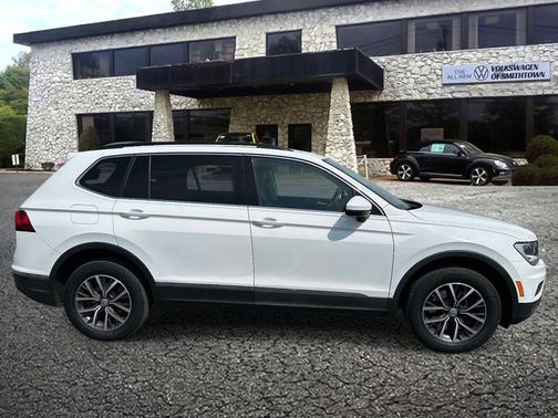 Pure White 2020 Volkswagen Tiguan 2.0T SE 4MOTION