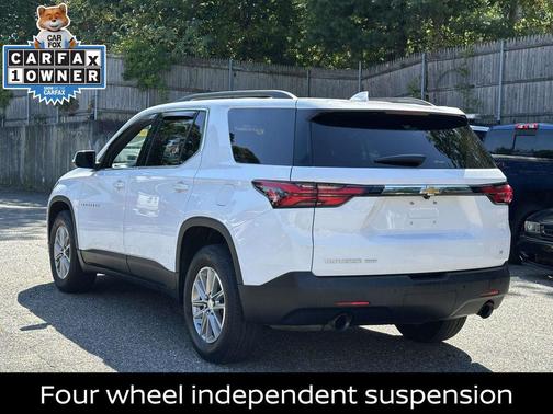 2022 Chevrolet Traverse LT Leather