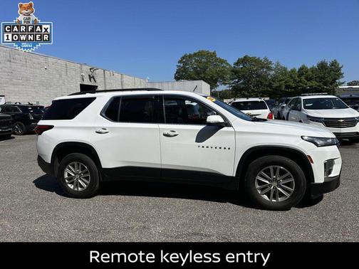 2022 Chevrolet Traverse LT Leather