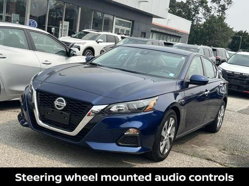 2022 Nissan Altima S FWD