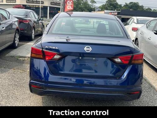 2022 Nissan Altima S FWD