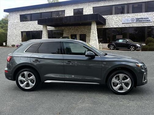 2022 Audi Q5 45 S line Premium Plus