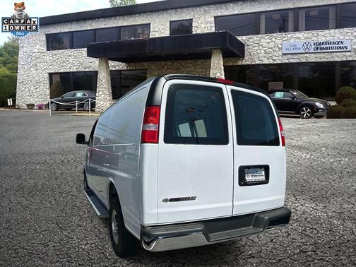 Summit White 2024 Chevrolet Express 2500 Work Van