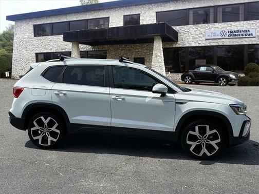 2022 Volkswagen Taos 1.5T SEL