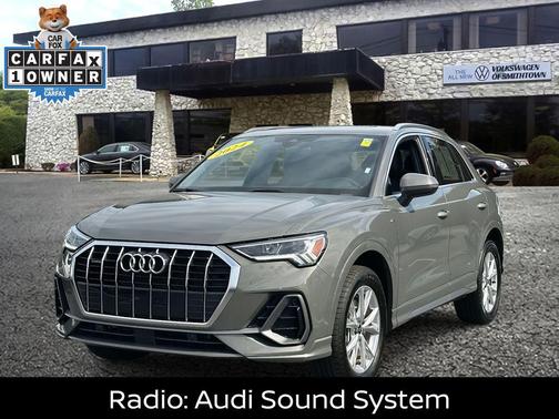 2024 Audi Q3 Premium 45 TFSI S line quattro Tiptronic