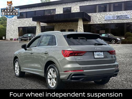 2024 Audi Q3 Premium 45 TFSI S line quattro Tiptronic
