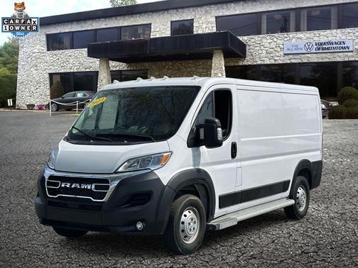 Bright White 2023 RAM ProMaster 2500 Base