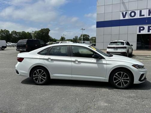 2025 Volkswagen Jetta 1.5T Sport