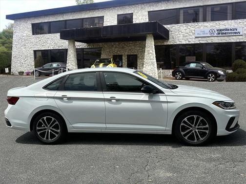 2025 Volkswagen Jetta 1.5T Sport