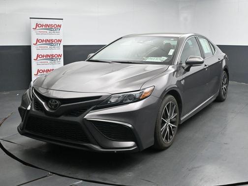 Predawn Gray Mica 2023 Toyota Camry SE