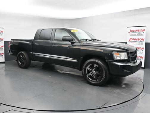 Brilliant Black Crystal Pearlcoat 2008 Dodge Dakota Laramie