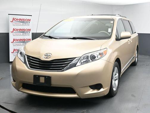Sandy Beach Metallic 2014 Toyota Sienna LE