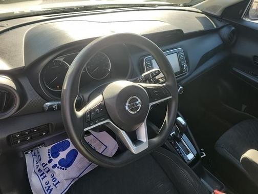 2021 Nissan Kicks S