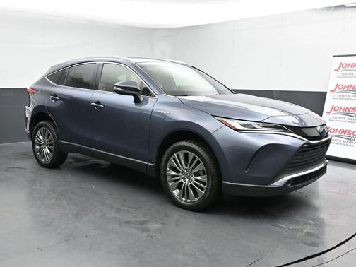 2021 Toyota Venza XLE
