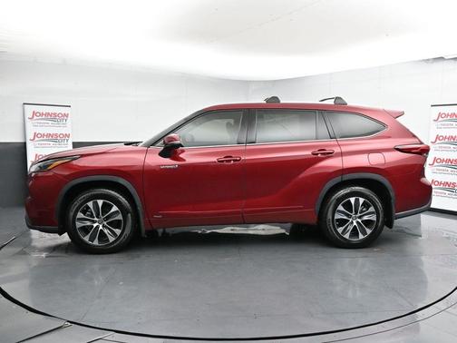 2021 Toyota Highlander Hybrid XLE
