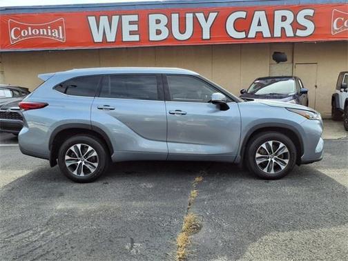 2020 Toyota Highlander XLE