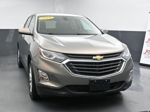 Pepperdust Metallic 2018 Chevrolet Equinox LT