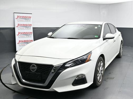 2022 Nissan Altima S FWD