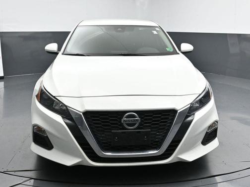 2022 Nissan Altima S FWD