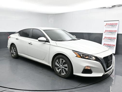 2022 Nissan Altima S FWD