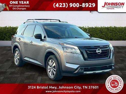 2023 Nissan Pathfinder SL FWD