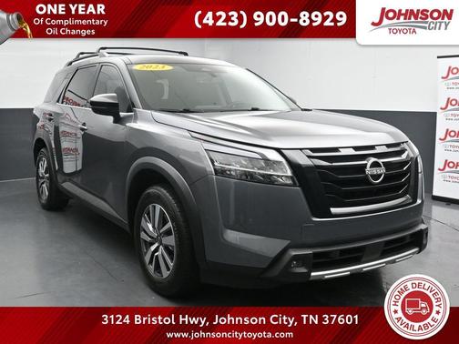 Gun Metallic 2023 Nissan Pathfinder SL FWD