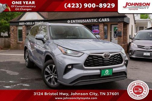 Moon Dust 2021 Toyota Highlander XLE