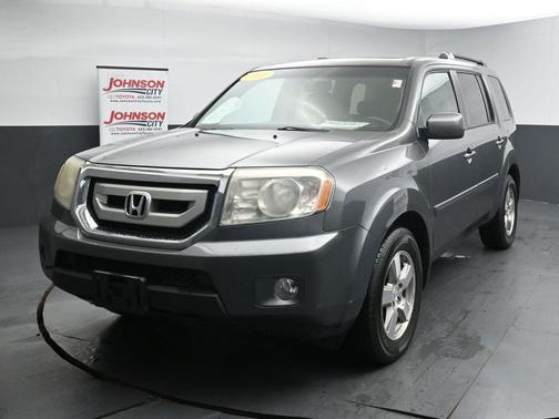 Polished Metal Metallic 2011 Honda Pilot EX-L