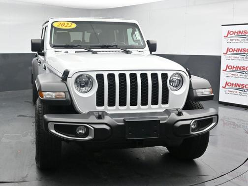 2022 Jeep Gladiator Sport S