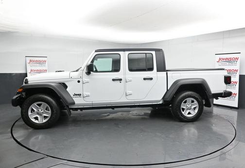 2022 Jeep Gladiator Sport S