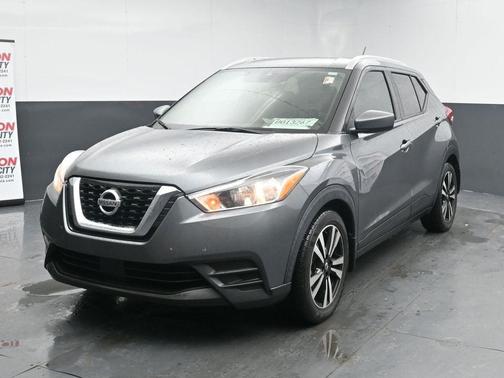 2020 Nissan Kicks SV