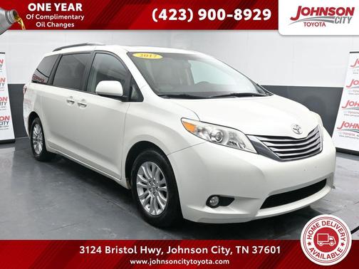 2017 Toyota Sienna XLE