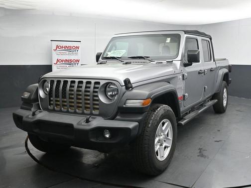 Billet Silver Metallic Clearcoat 2020 Jeep Gladiator Sport S