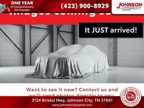 Diamond Black Crystal Pearlcoat 2022 RAM 1500 Laramie