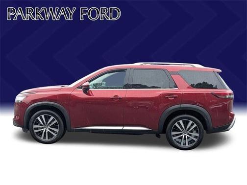 2023 Nissan Pathfinder Platinum 4WD