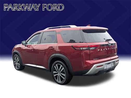 2023 Nissan Pathfinder Platinum 4WD