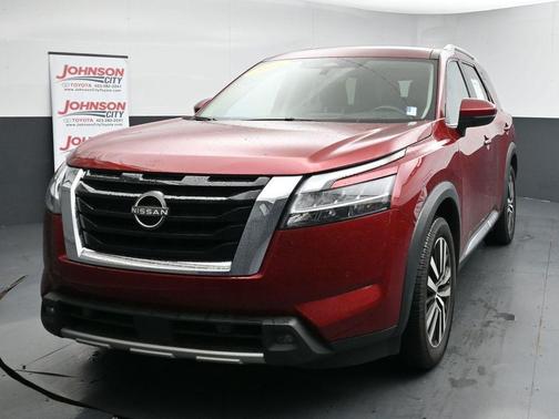 2023 Nissan Pathfinder Platinum 4WD