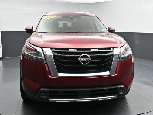 2023 Nissan Pathfinder Platinum 4WD