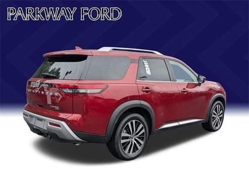2023 Nissan Pathfinder Platinum 4WD