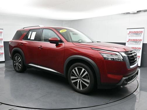 2023 Nissan Pathfinder Platinum 4WD