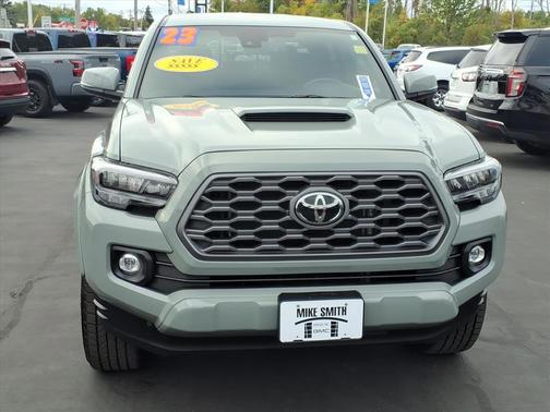 2023 Toyota Tacoma TRD Sport