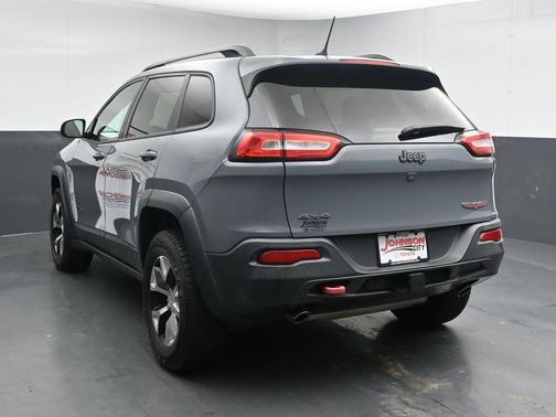 Anvil Clear Coat 2014 Jeep Cherokee Trailhawk