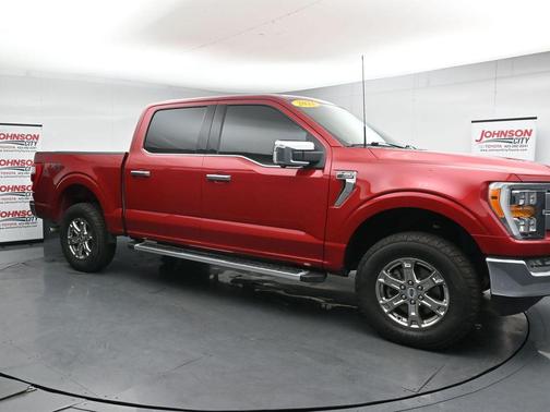 Rapid Red Metallic Tinted Clearcoat 2023 Ford F-150 Lariat