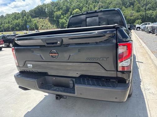 2021 Nissan Titan PRO-4X