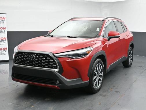 2023 Toyota Corolla Cross XLE
