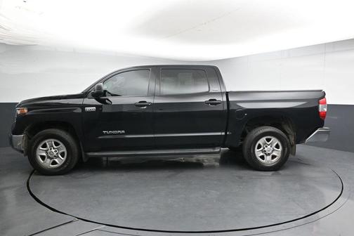 Midnight Black Metallic 2021 Toyota Tundra SR5