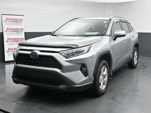 2020 Toyota RAV4 Hybrid XLE