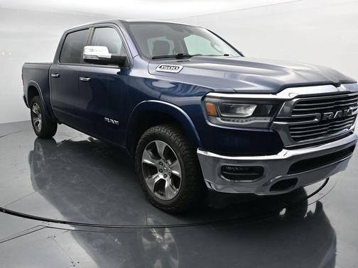 Patriot Blue Pearlcoat 2022 RAM 1500 Laramie