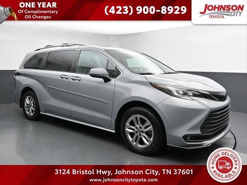 2022 Toyota Sienna XLE