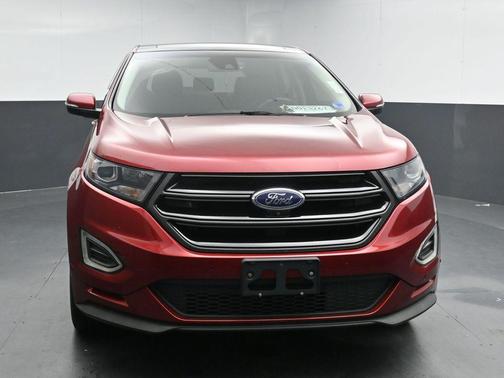 Ruby Red Metallic 2017 Ford Edge Sport